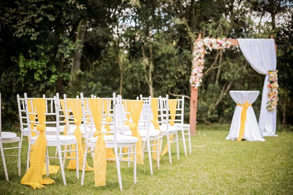 Top 5 urnes pour un mariage champêtre mémorable